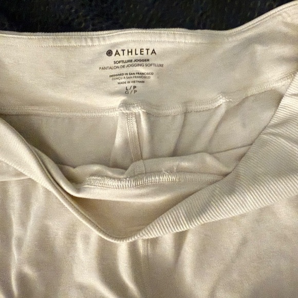 Athleta Softluxe High Rise Jogger - Large Petite NWOT - Picture 3 of 5